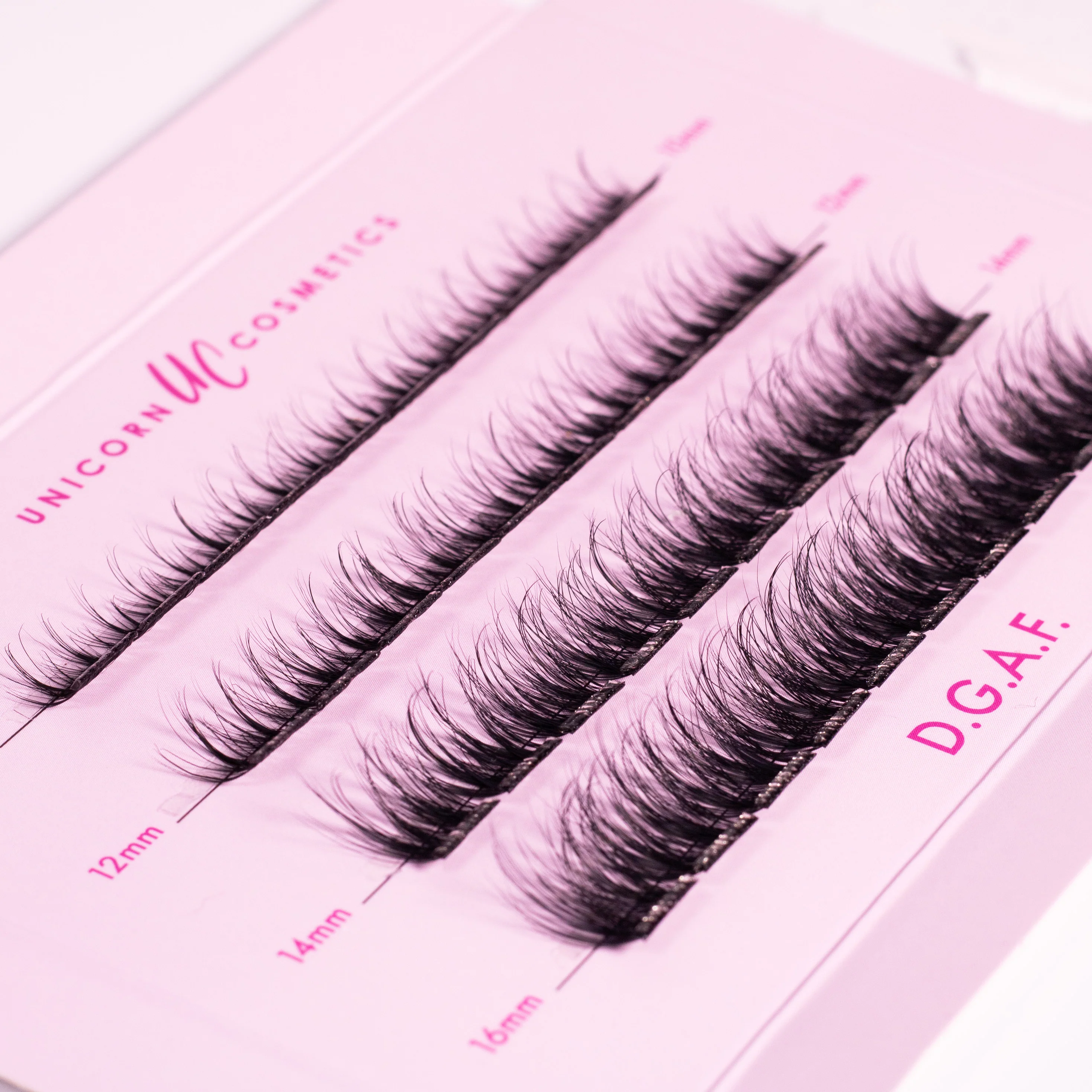 D.G.A.F Super Pre-Glued Lash Starter Kit - Image 7