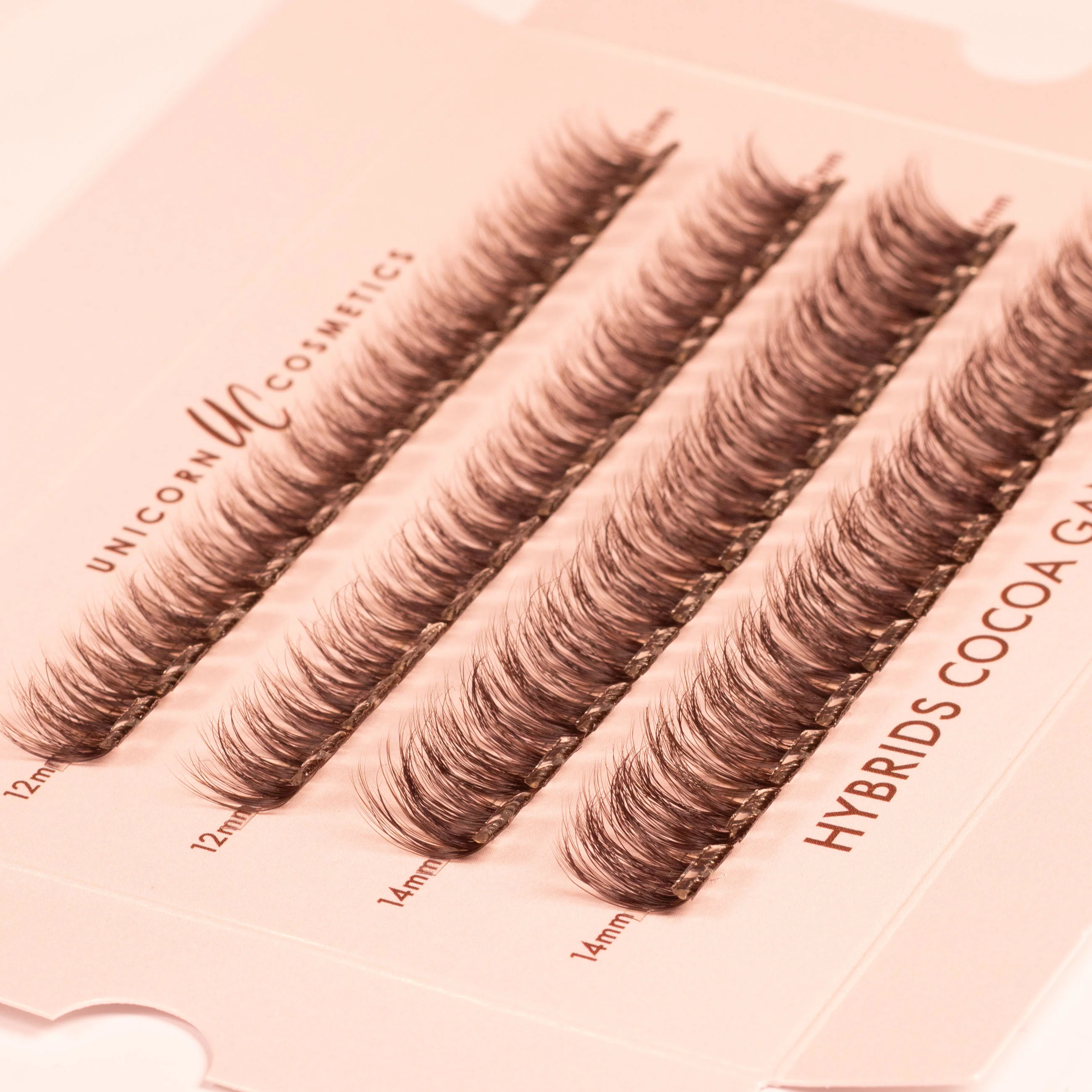 Hybrids in Cocoa Ganche Super Pre-Glued Lashes - Image 10