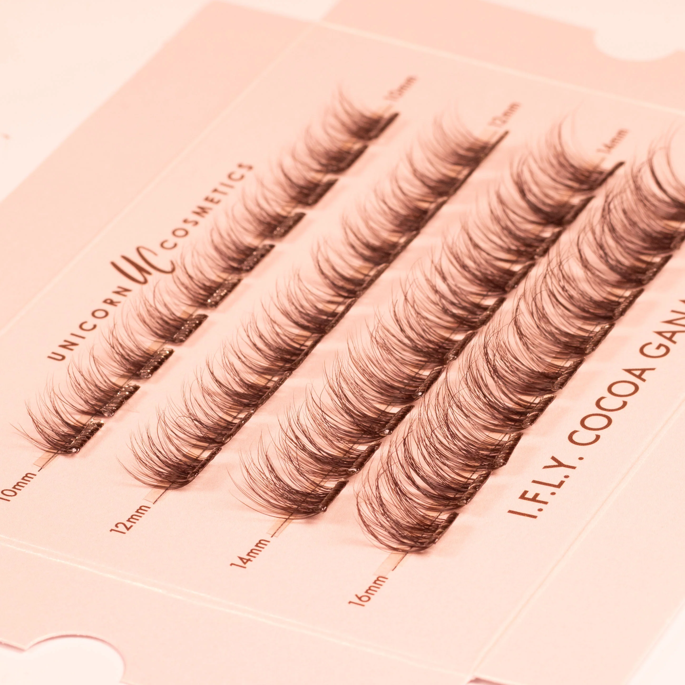 I.F.L.Y. in Cocoa Ganche Super Pre-Glued Lashes - Image 4