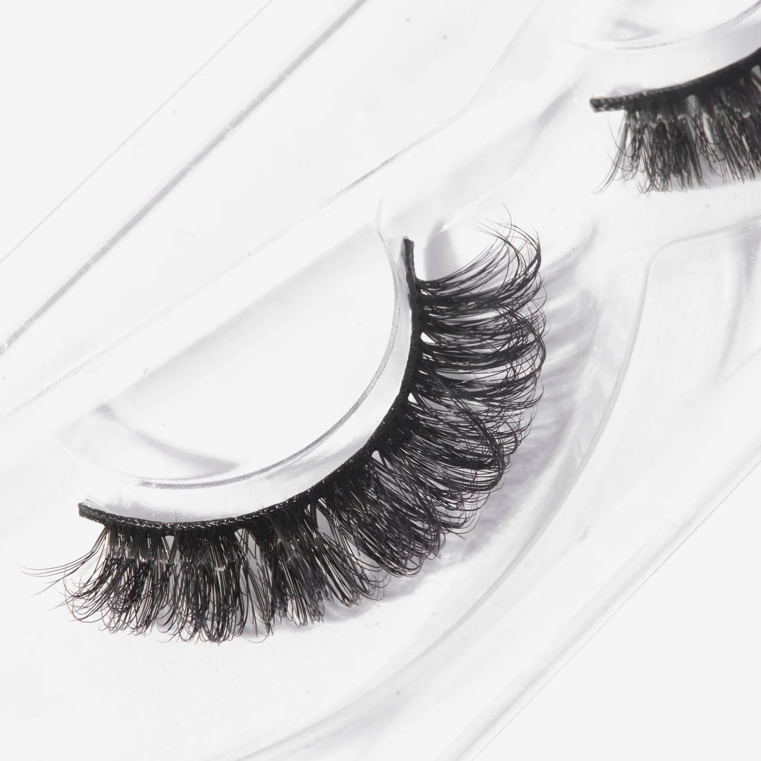 Russian Natural Hybrids Strip Unicorn Lashes - Image 3